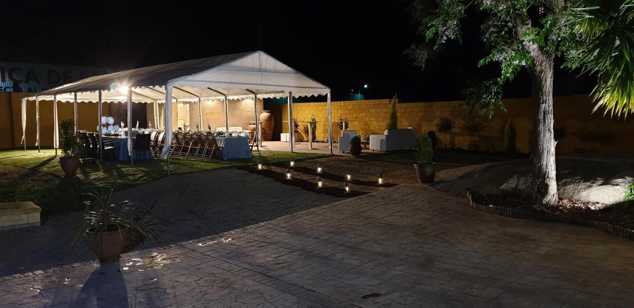Casa Rural La Piedra De Juana Мальпартида-де-Касерес Экстерьер фото